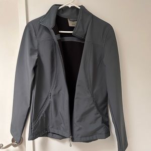 WINDRIVER grey jacket size small *never worn*
